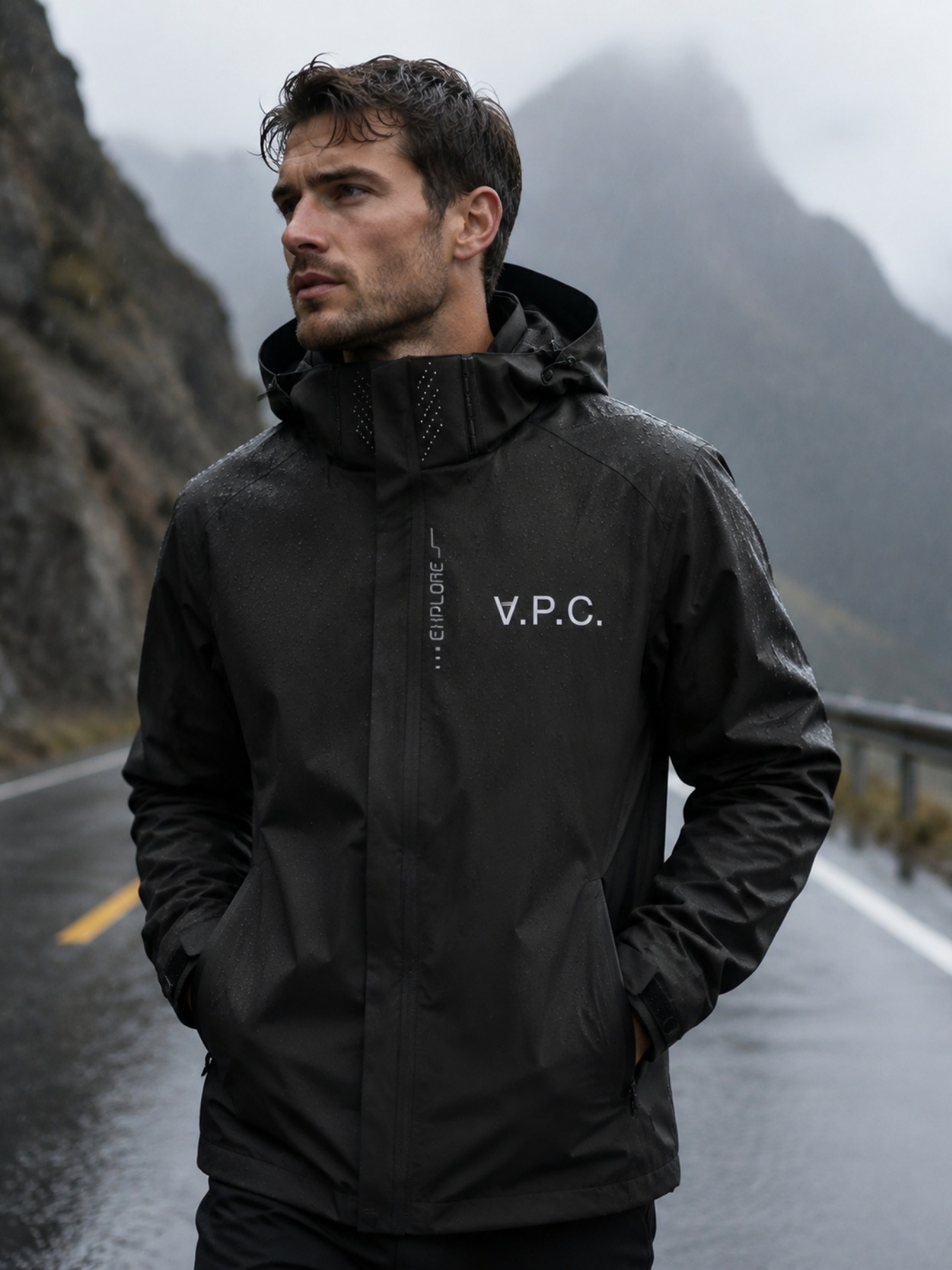 Travel Accessories Inc - 2026 Simple A.P.C letter-printed outdoor jacket,