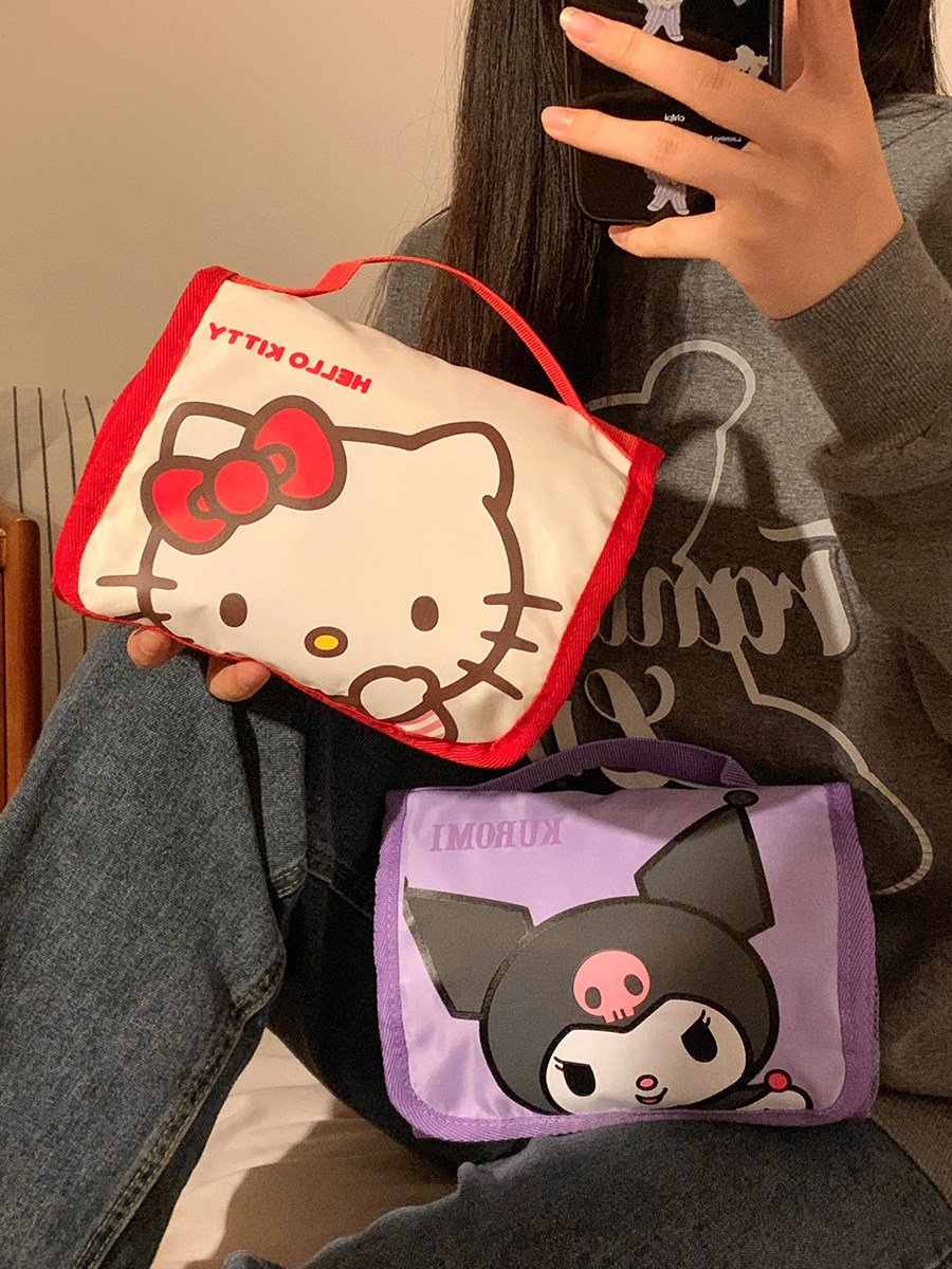Hello Kitty Portable Large Cap - đánh giá và giá Travel Accessories Toiletry Bag