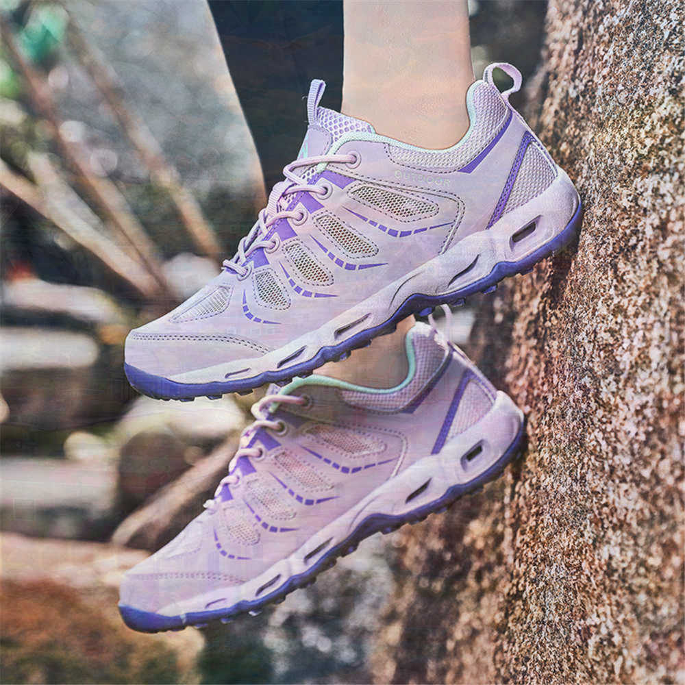 Sumer Round Tip Silver Sneaker - đánh giá và giá Travel Accessories In Store