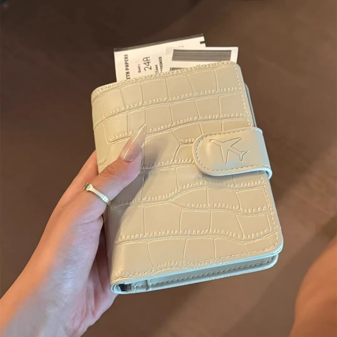 PU Leather Passport Cover for  - đánh giá và giá Travel Accessories Comfort