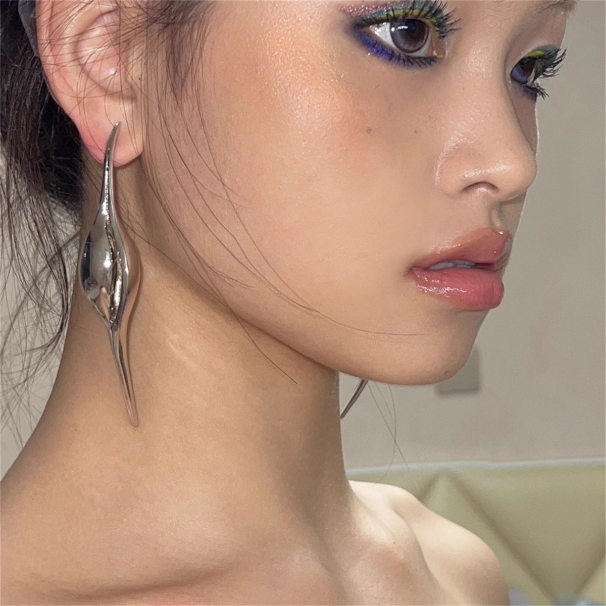 Minimalist Metal Slender Curve - đánh giá và giá Travel Accessories For Europe